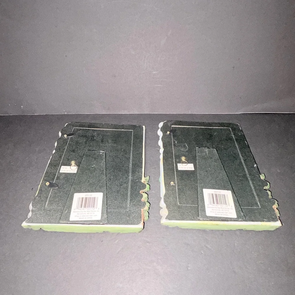 Vintage Wal-Mart Garden Path 3D Resin Picture Frames Set of 2 Cottagecore 5x7